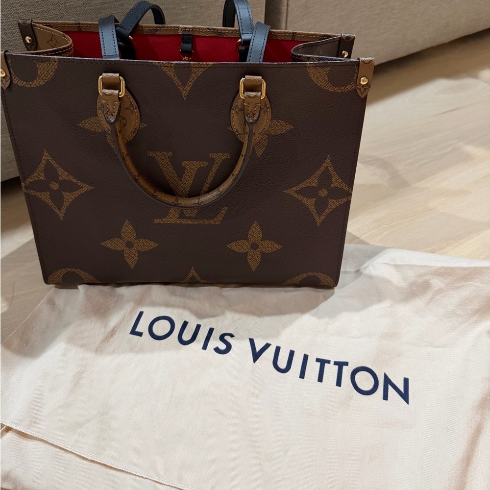 Authentic LOUIS VUITTON OnTheGo MM